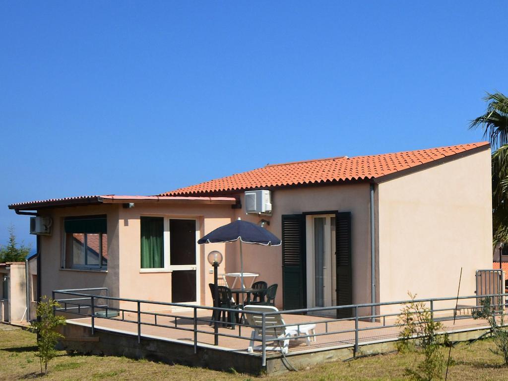 Residence Il Patio Cefalu Exterior photo